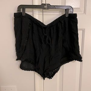 Black fringe seersucker like shorts NWOT